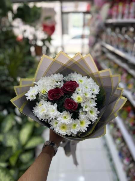 GÜL VE PAPATYA BUKET